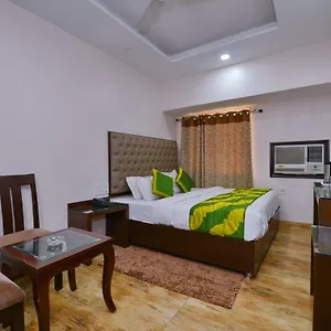 *** Hotel Kabeer New @ New Railway Station India